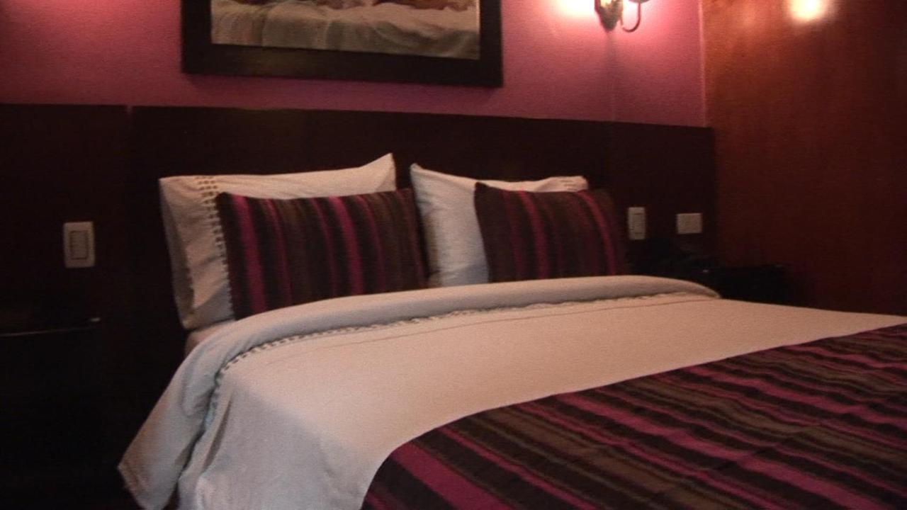 Hotel Apartasuite Normandia Богота Экстерьер фото