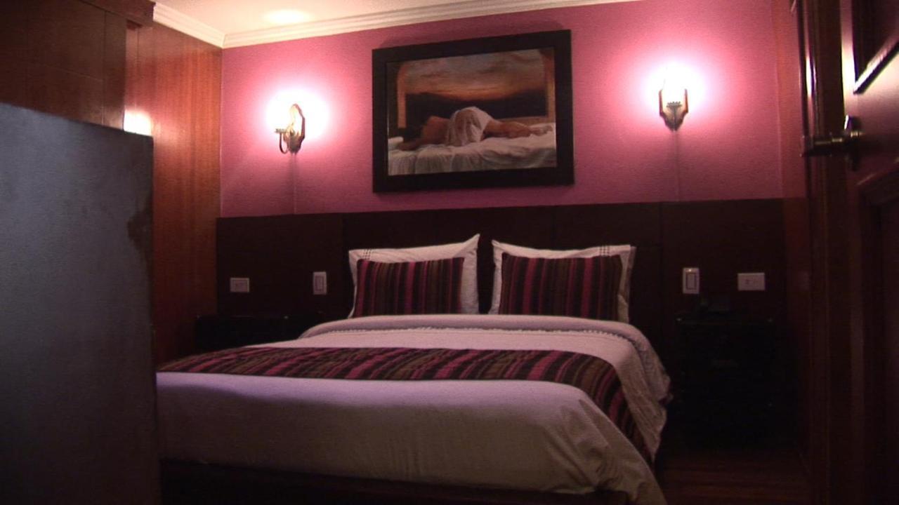 Hotel Apartasuite Normandia Богота Экстерьер фото