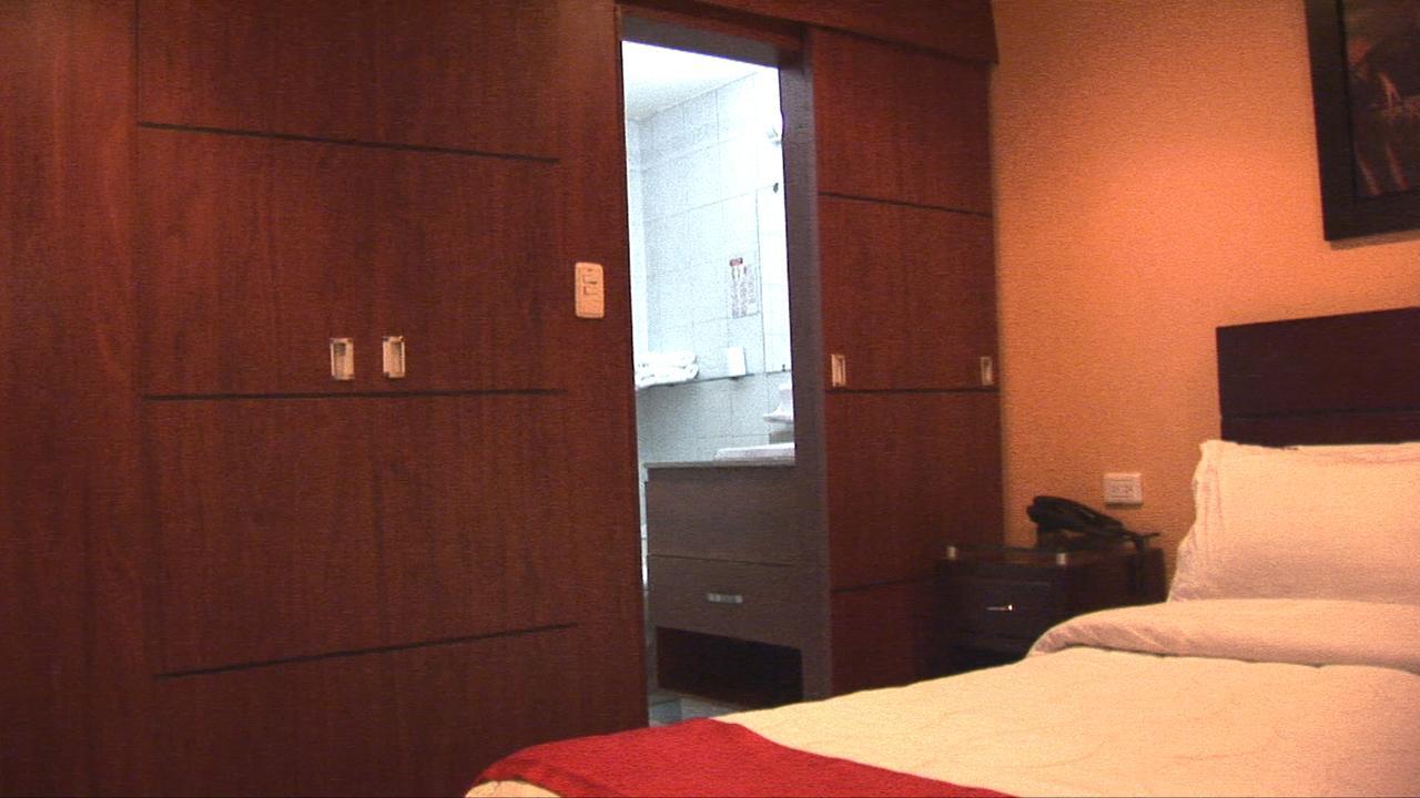 Hotel Apartasuite Normandia Богота Экстерьер фото
