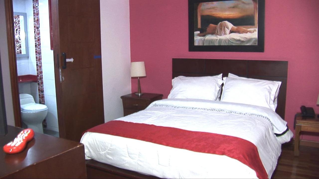 Hotel Apartasuite Normandia Богота Экстерьер фото