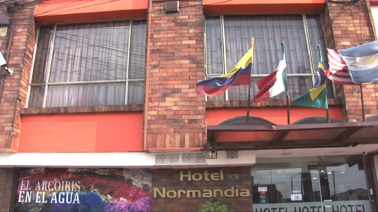 Hotel Apartasuite Normandia Богота Экстерьер фото