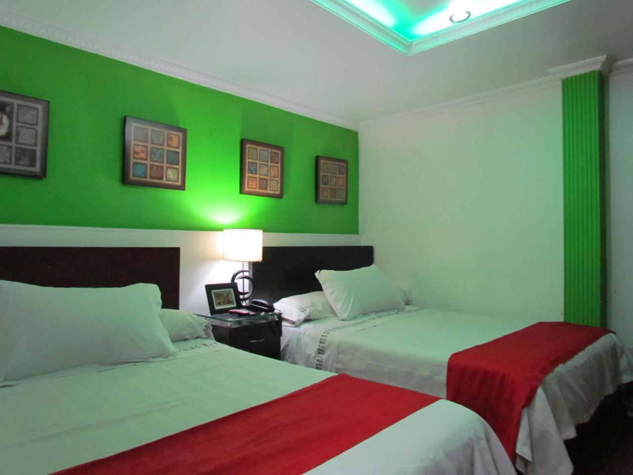 Hotel Apartasuite Normandia Богота Экстерьер фото